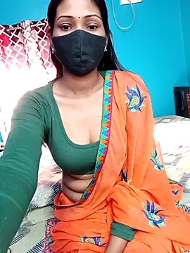 Snapshot of Triha_18 chatting on October 13, 9:09 am Triha 18 online show from October 13, 9:09 am