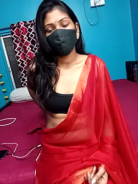 Snapshot of Triha_18 chatting on October 19, 7:36 pm Triha 18 online show from October 19, 7:36 pm