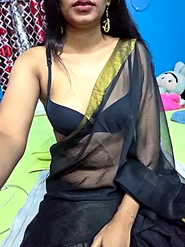 Snapshot of Triha_18 chatting on November 14, 2:05 pm Triha 18 online show from November 14, 2:05 pm