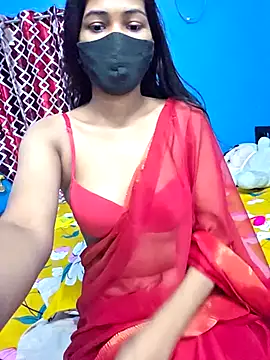 Snapshot of Triha_18 chatting on December 15, 1:48 pm Triha 18 online show from December 15, 1:48 pm