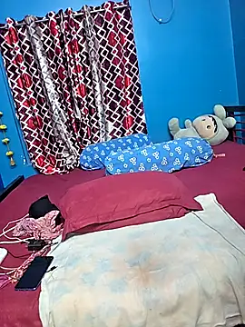 Triha 18 online show from February 8, 1:47 pm