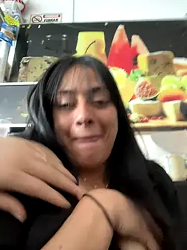 Snapshot of Juana19 chatting on September 13, 10:20 pm Juana19 online show from September 13, 10:20 pm