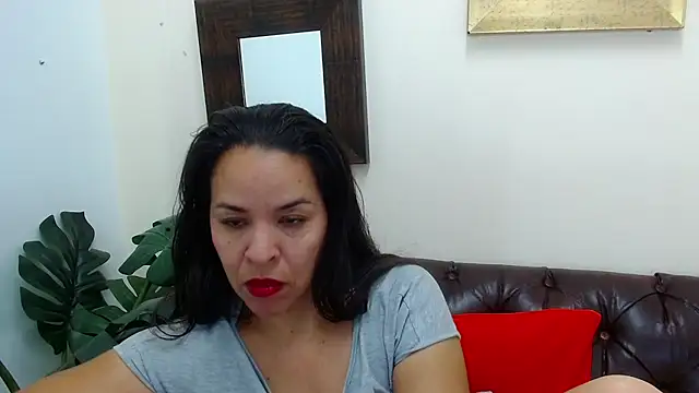 Lizeth Bels online show from March 12, 5:17 pm