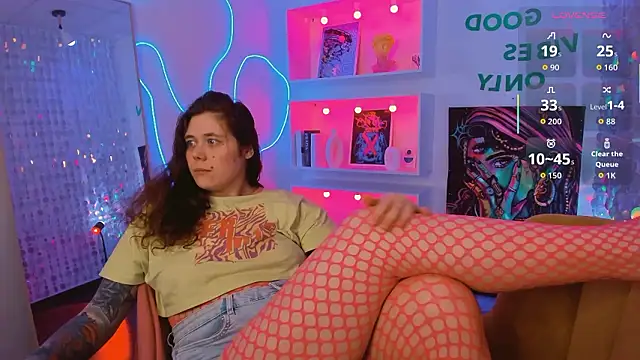 SophiePure online show from February 19, 1:45 am