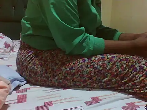 Sexy Riri online show from June 2, 3:19 am