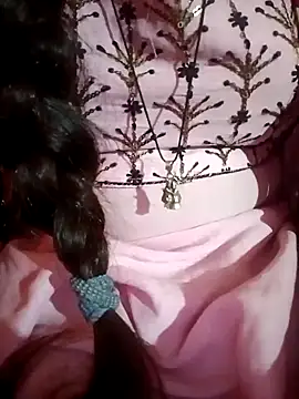 Snapshot of Mangla_Bhabhi chatting on January 20, 4:01 pm Mangla Bhabhi online show from January 20, 4:01 pm