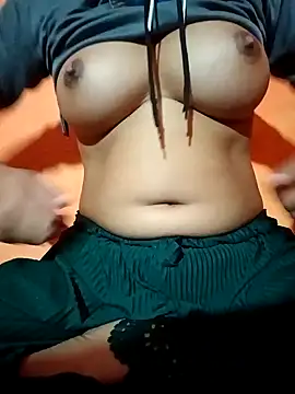 Snapshot of Mangla_Bhabhi chatting on February 17, 9:41 pm Mangla Bhabhi online show from February 17, 9:41 pm