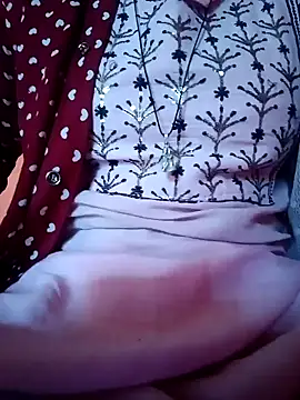 Snapshot of Mangla_Bhabhi chatting on March 11, 2:21 am Mangla Bhabhi online show from March 11, 2:21 am