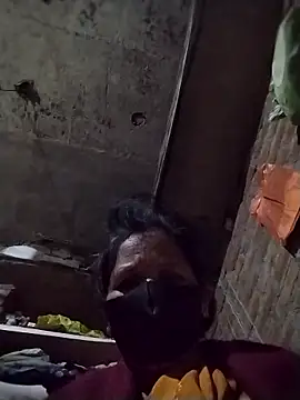 Snapshot of Mangla_Bhabhi chatting on January 16, 11:42 pm Mangla Bhabhi online show from January 16, 11:42 pm