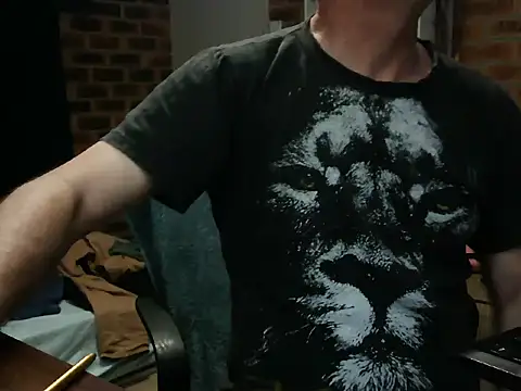 butseriouslykahnt online show from June 22, 12:02 pm