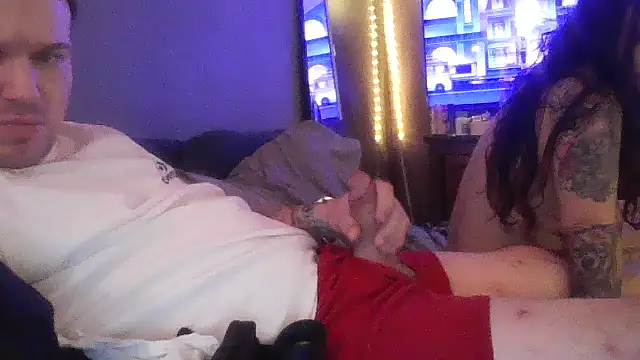 Snapshot of bigcocktat2dude603 chatting on December 1, 5:56 am bigcocktat2dude603 online show from December 1, 5:56 am