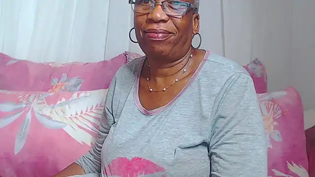 Freakyassnwildx online show from February 13, 7:48 am