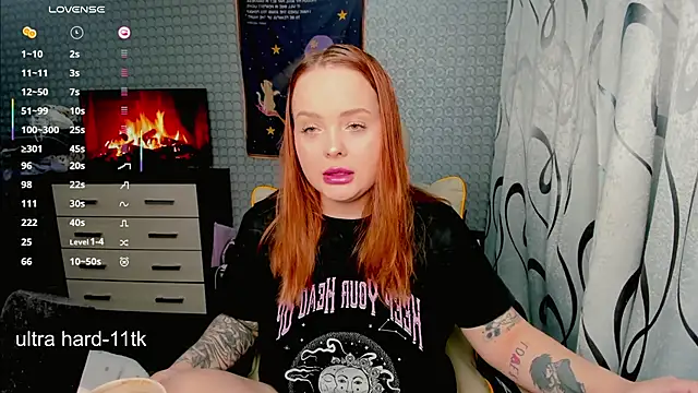 Snapshot of flower_sarah_ chatting on March 25, 3:07 pm flower sarah online show from March 25, 3:07 pm