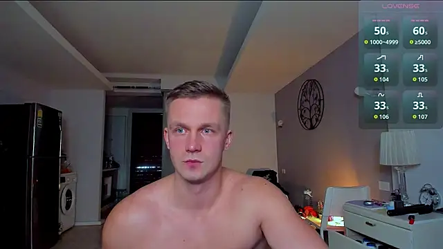 Snapshot of Samuel_Andrew chatting on June 15, 2:03 am Samuel Andrew online show from June 15, 2:03 am