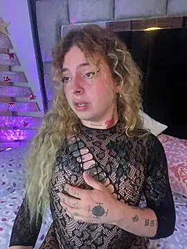 Snapshot of Bonnie_vega chatting on December 6, 10:52 pm Bonnie vega online show from December 6, 10:52 pm