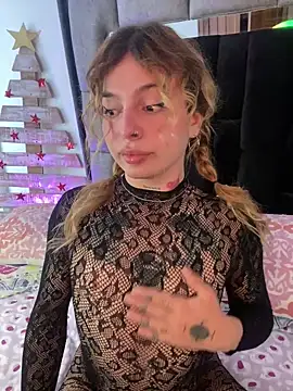 Snapshot of Bonnie_vega chatting on December 15, 7:42 pm Bonnie vega online show from December 15, 7:42 pm