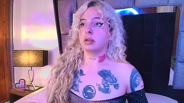 Snapshot of Bonnie_vega chatting on February 25, 8:30 pm Bonnie vega online show from February 25, 8:30 pm