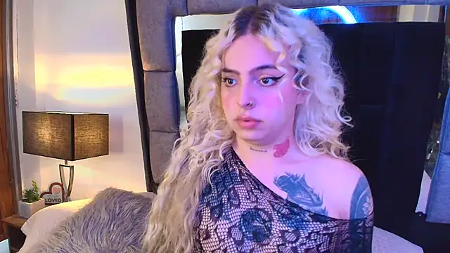 Snapshot of Bonnie_vega chatting on March 12, 3:40 pm Bonnie vega online show from March 12, 3:40 pm