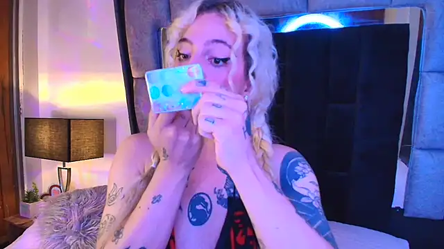 Snapshot of Bonnie_vega chatting on March 14, 1:37 am Bonnie vega online show from March 14, 1:37 am