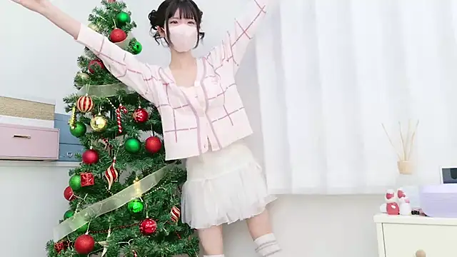 Snapshot of -minami- chatting on December 19, 2:24 pm -minami- online show from December 19, 2:24 pm