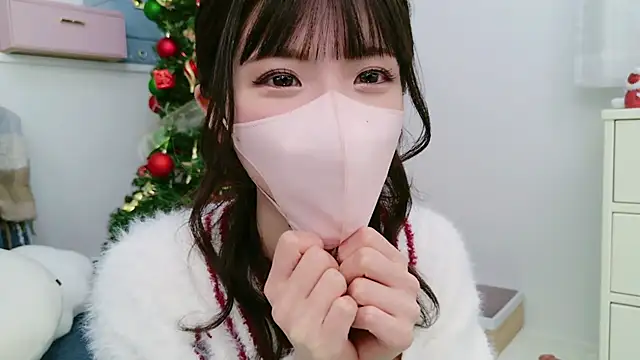 Snapshot of -minami- chatting on December 22, 6:17 am -minami- online show from December 22, 6:17 am