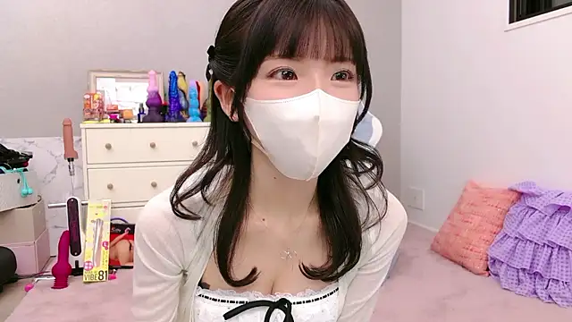 Snapshot of -minami- chatting on February 26, 12:04 pm -minami- online show from February 26, 12:04 pm