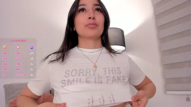 Snapshot of vico_sweety chatting on December 24, 1:49 am vico sweety online show from December 24, 1:49 am