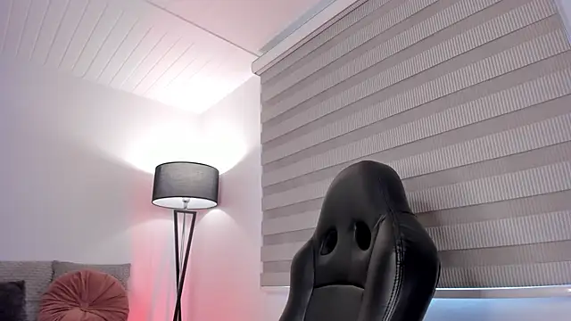 Snapshot of vico_sweety chatting on November 11, 1:55 pm vico sweety online show from November 11, 1:55 pm