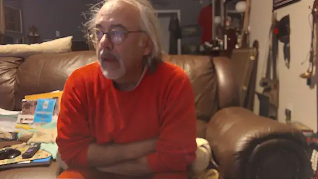 Snapshot of PincheDave4u chatting on January 6, 12:05 am PincheDave4u online show from January 6, 12:05 am