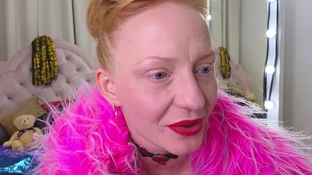 SquirtyAlisa online show from November 22, 12:31 am