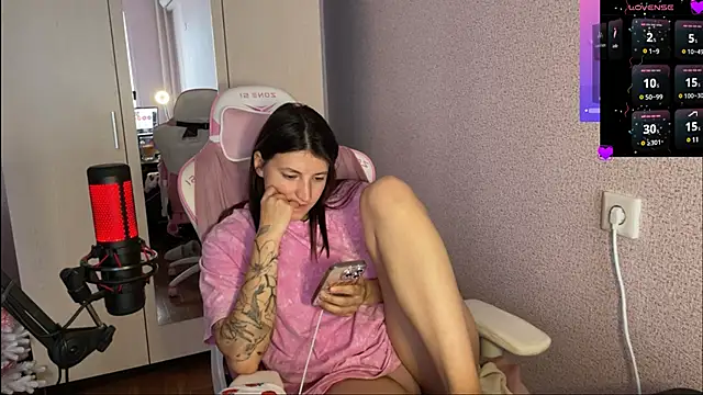 Katrin  kiss online show from January 31, 12:40 pm