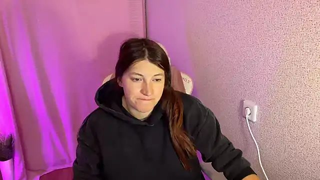 Katrin  kiss online show from October 16, 1:45 pm