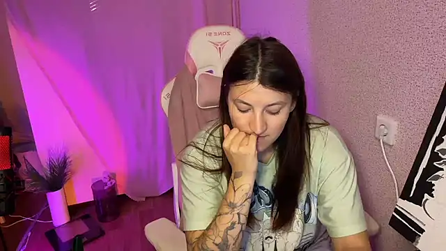 Katrin  kiss online show from October 25, 2:13 pm