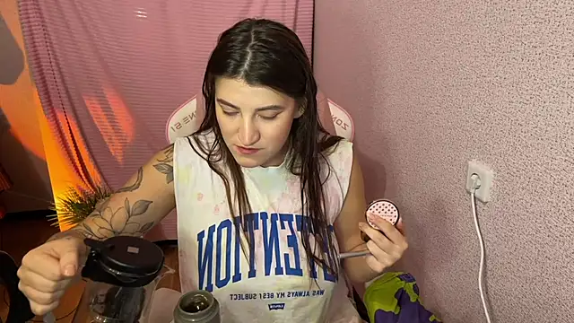 Katrin  kiss online show from December 4, 7:11 pm