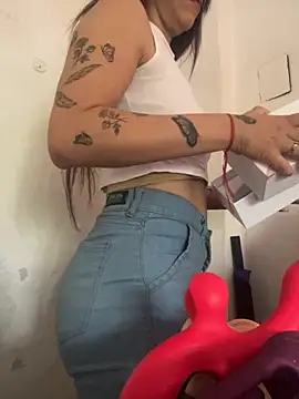 melisabunnny online show from November 7, 11:43 am