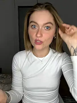 Goldloeckchen159 online show from March 22, 6:44 pm