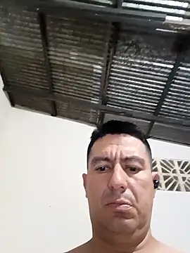 Snapshot of walwan85 chatting on November 7, 8:14 am walwan85 online show from November 7, 8:14 am