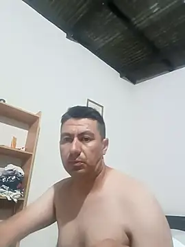 Snapshot of walwan85 chatting on November 27, 8:49 am walwan85 online show from November 27, 8:49 am