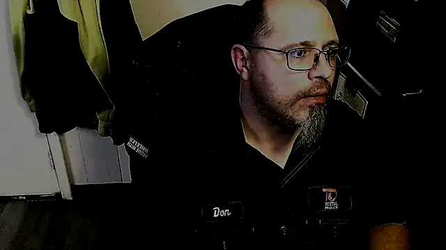 KrazyLegz online show from November 24, 11:04 pm