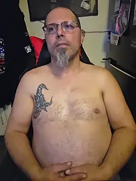 KrazyLegz online show from February 8, 6:44 pm