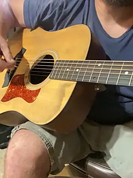 Snapshot of bigJohnson223 chatting on October 26, 2:50 am bigJohnson223 online show from October 26, 2:50 am