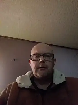 hairy orbite online show from October 16, 12:50 pm