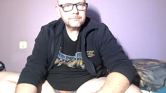 Snapshot of hairy_orbite chatting on February 3, 1:16 pm hairy orbite online show from February 3, 1:16 pm