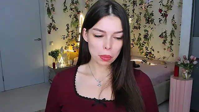 ContinentOfTranquility online show from February 5, 1:21 am