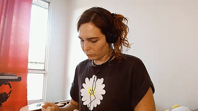 Catnessa online show from October 20, 9:59 pm