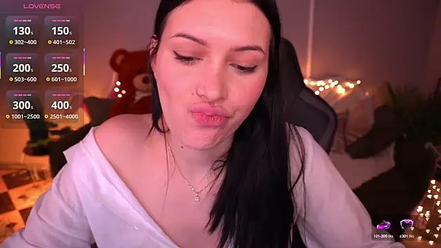 MilaSecrett online show from February 8, 3:48 pm