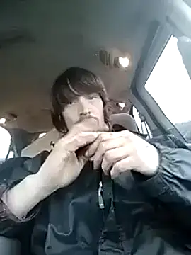 Snapshot of RynoVonHugenDONG chatting on December 21, 11:24 pm RynoVonHugenDONG online show from December 21, 11:24 pm