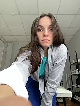 Snapshot of Jinna_milli chatting on February 4, 8:35 am Jinna milli online show from February 4, 8:35 am