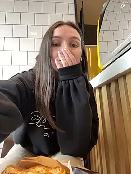 Snapshot of Jinna_milli chatting on February 12, 9:31 am Jinna milli online show from February 12, 9:31 am