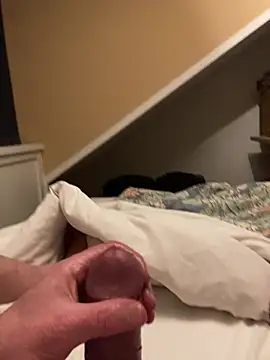 Snapshot of LivingLegend1978 chatting on February 2, 10:41 pm LivingLegend1978 online show from February 2, 10:41 pm